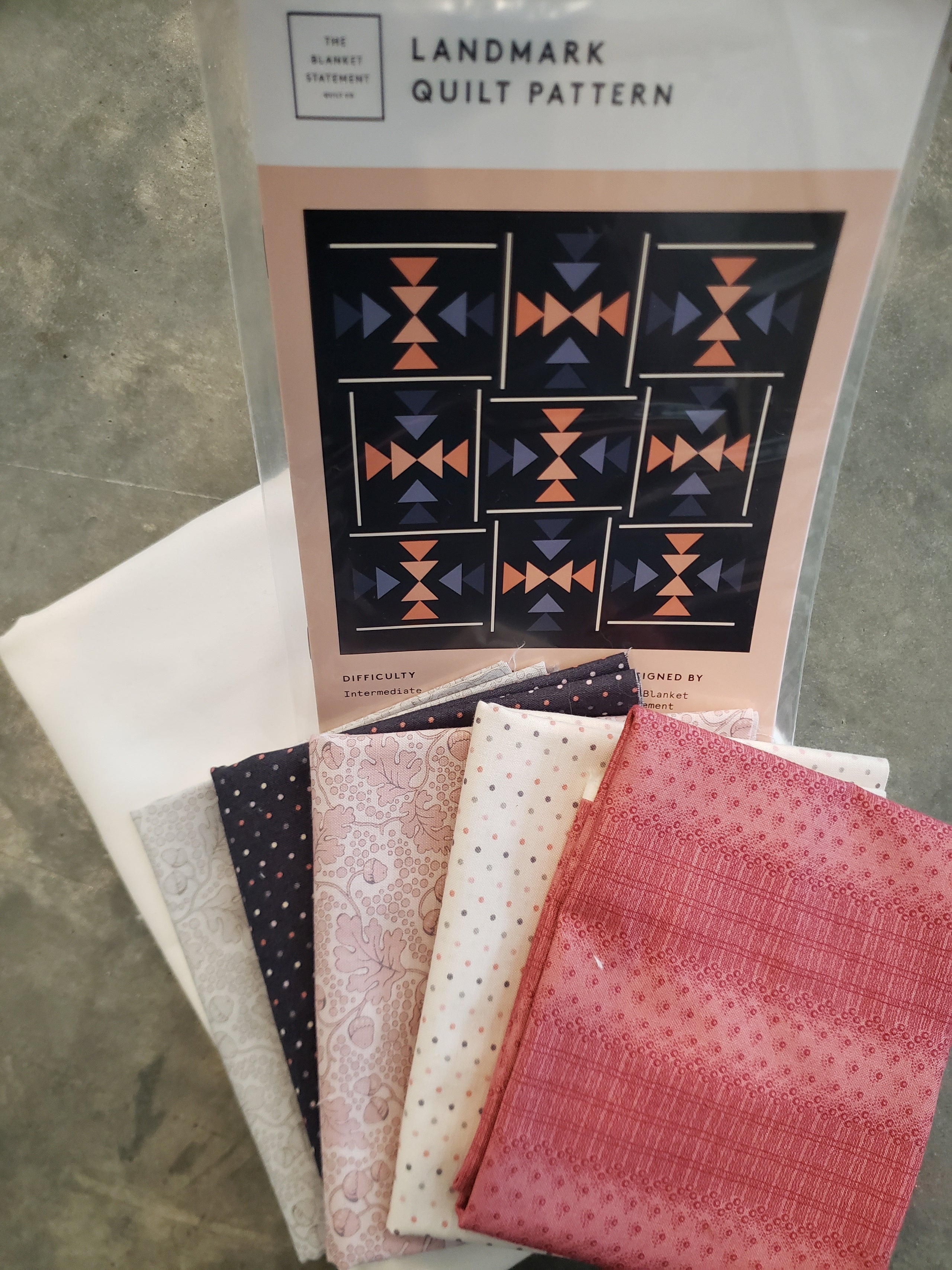 Landmark Quilt Kit square throw QuiltNut Creations